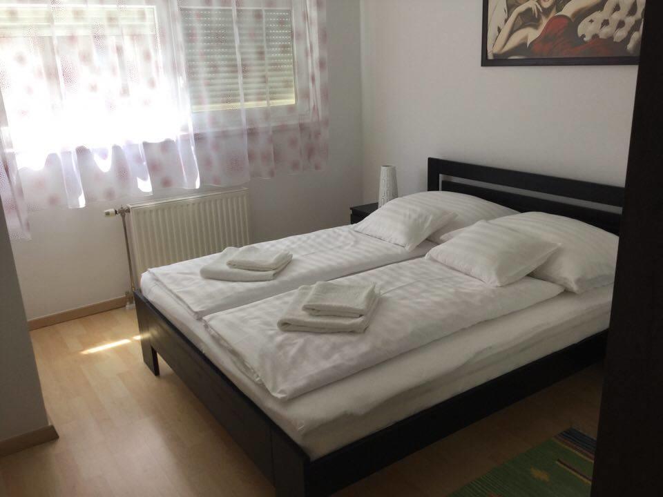 Adam'S Apartment And Free Parking บูดาเปสต์ ภายนอก รูปภาพ